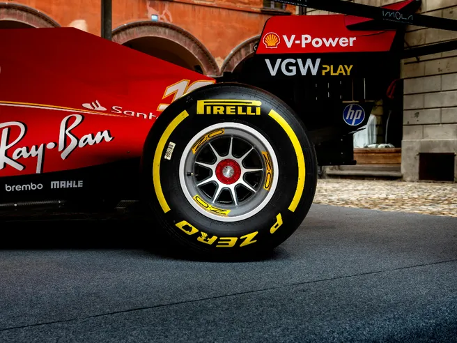 Tensione nel cda Pirelli: utili in crescita ma Sinochem blocca le negoziazioni