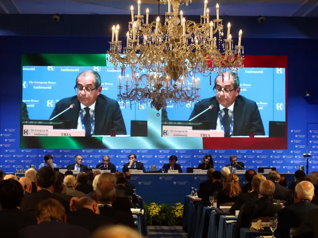 Legge di bilancio, Tria: ‘correttivi a Fornero per rinnovare competenze, calo debito attirerà investimenti’