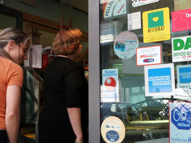 Buoni pasto, stop alle commissioni: mercato aperto