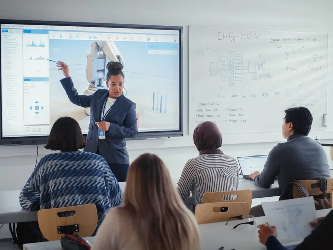 Lavoro: oltre la metà delle aziende ha difficoltà nel reperire risorse STEM