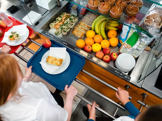 Mense scolastiche, i costi aumentano e al Sud va sempre peggio