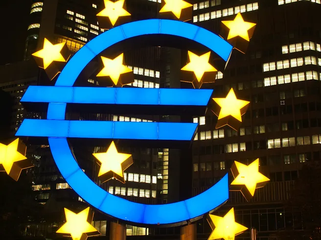 Boom dell’euro: cosa significa per l’economia italiana ed europea